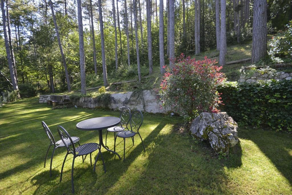 Hotel Pineta Ristorante Country House In Fabriano Campodonico  Екстериор снимка